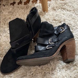 Dolce Vita Black Buckled Boots